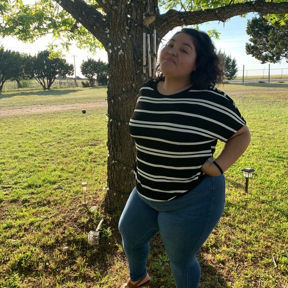 Striped Cuteness - Picture 5 of 6